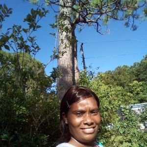 Meet your Posher, Jerrylene